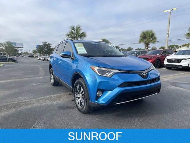 2018 Toyota RAV4 XLE FWD photo