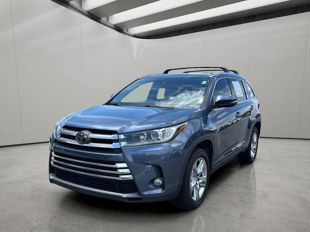 2018 Toyota Highlander Limited FWD photo