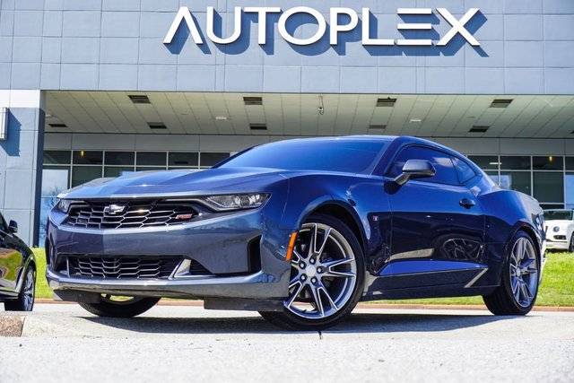 2019 Chevrolet Camaro 1LT RWD photo