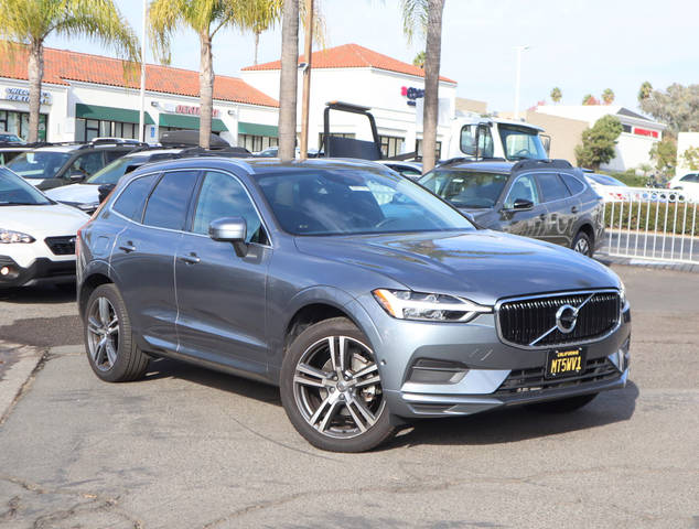 2019 Volvo XC60 Momentum FWD photo