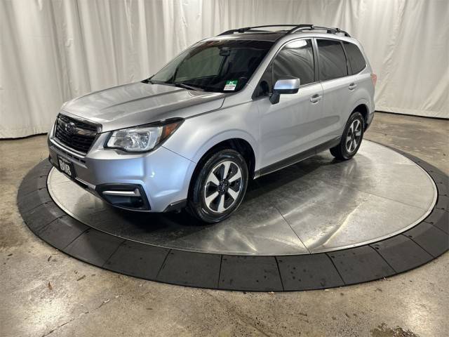 2017 Subaru Forester Premium AWD photo