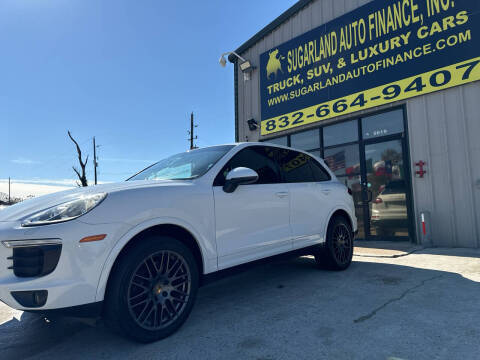 2017 Porsche Cayenne Platinum Edition AWD photo