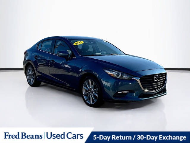 2017 Mazda 3 Touring FWD photo
