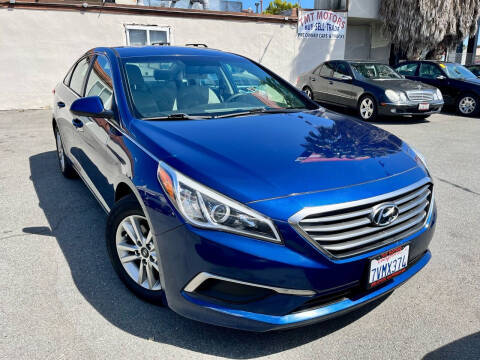 2017 Hyundai Sonata 2.4L FWD photo