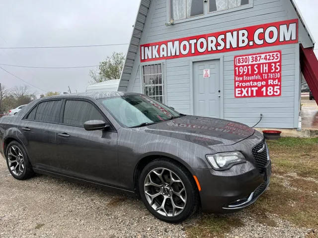 2016 Chrysler 300 300S RWD photo