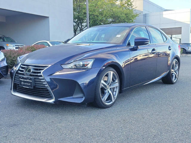 2018 Lexus IS IS 300 AWD photo