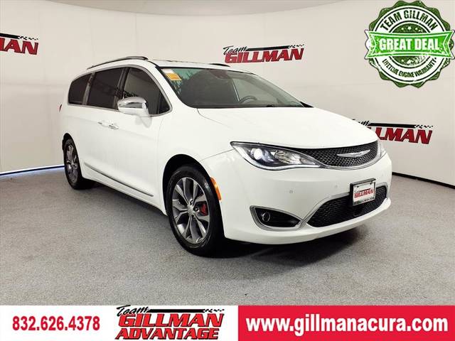 2019 Chrysler Pacifica Minivan Limited FWD photo