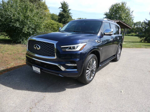 2019 Infiniti QX80 LUXE 4WD photo