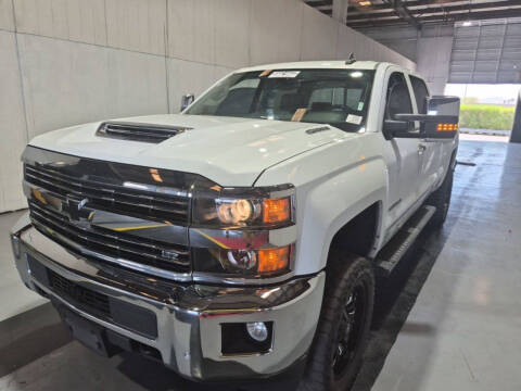 2019 Chevrolet Silverado 2500HD LTZ 4WD photo
