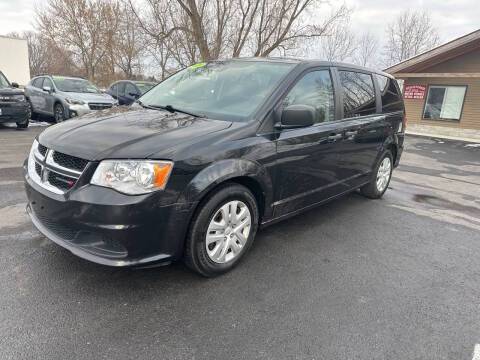 2019 Dodge Grand Caravan SE FWD photo