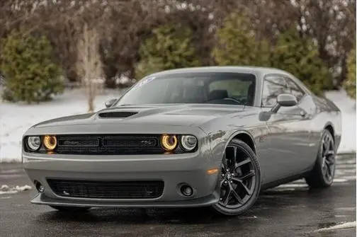 2019 Dodge Challenger R/T RWD photo