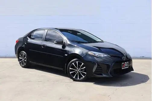 2019 Toyota Corolla SE FWD photo
