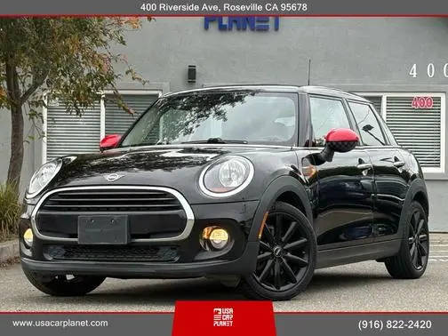 2019 MINI Hardtop 4 Door Cooper FWD photo