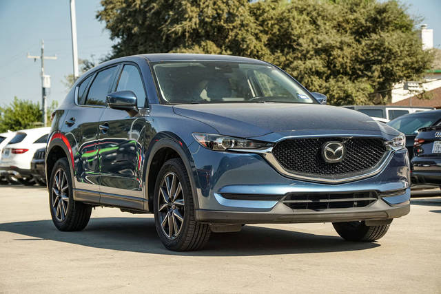 2018 Mazda CX-5 Touring FWD photo