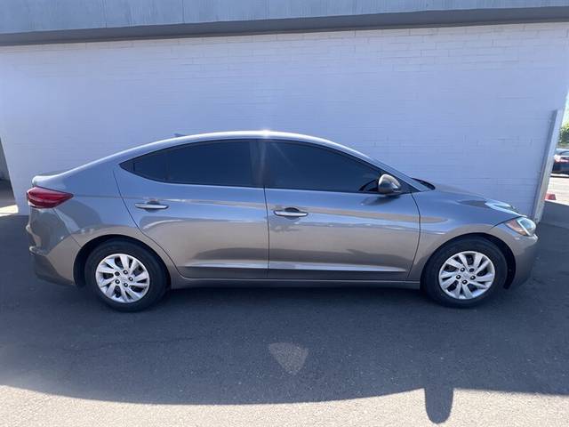 2018 Hyundai Elantra SE FWD photo