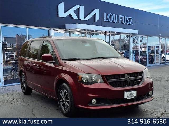 2019 Dodge Grand Caravan SE Plus FWD photo