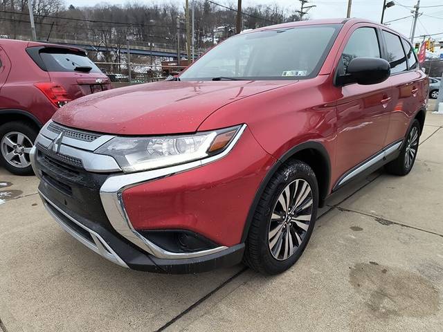 2019 Mitsubishi Outlander ES 4WD photo