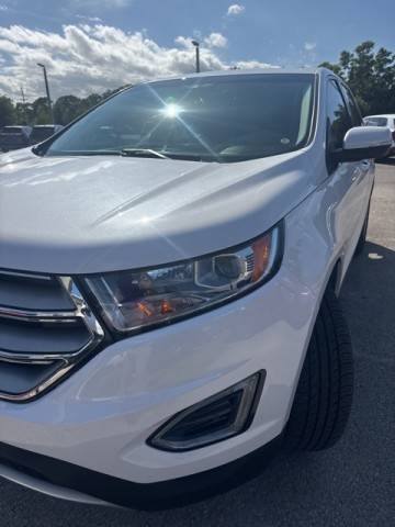 2018 Ford Edge SEL FWD photo