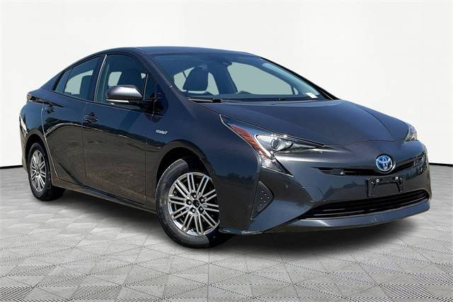 2018 Toyota Prius Two FWD photo