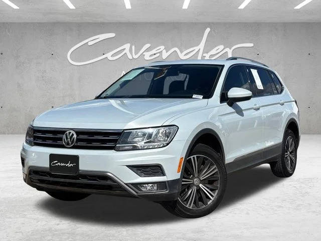 2018 Volkswagen Tiguan SEL FWD photo