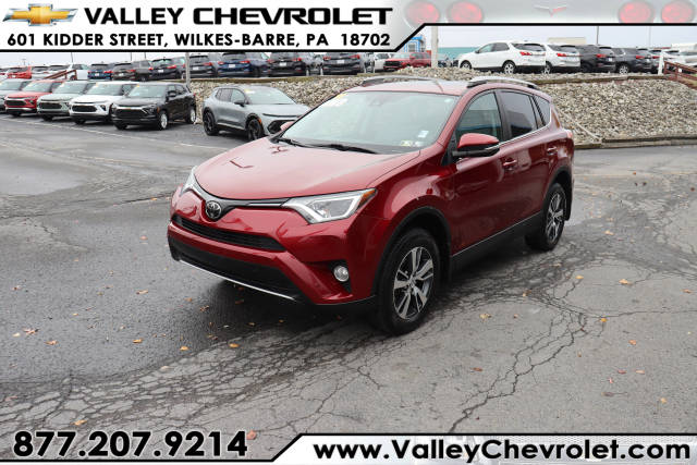 2018 Toyota RAV4 XLE AWD photo