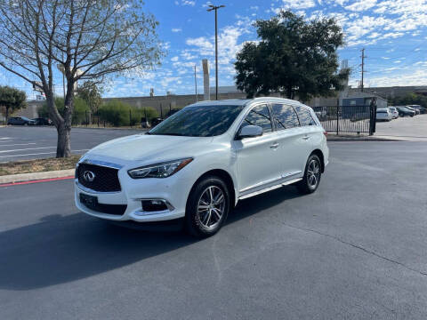 2019 Infiniti QX60 LUXE FWD photo