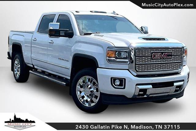 2019 GMC Sierra 2500HD Denali 4WD photo