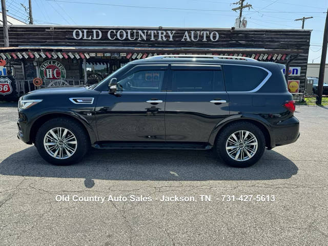 2018 Infiniti QX80  4WD photo