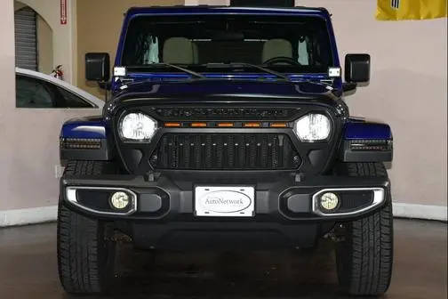 2018 Jeep Wrangler Unlimited Sahara 4WD photo