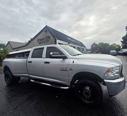 2018 Ram 3500 Tradesman 4WD photo