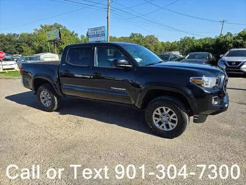 2018 Toyota Tacoma SR5 4WD photo