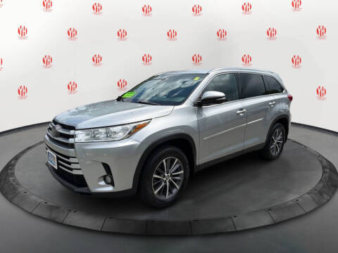 2019 Toyota Highlander XLE AWD photo