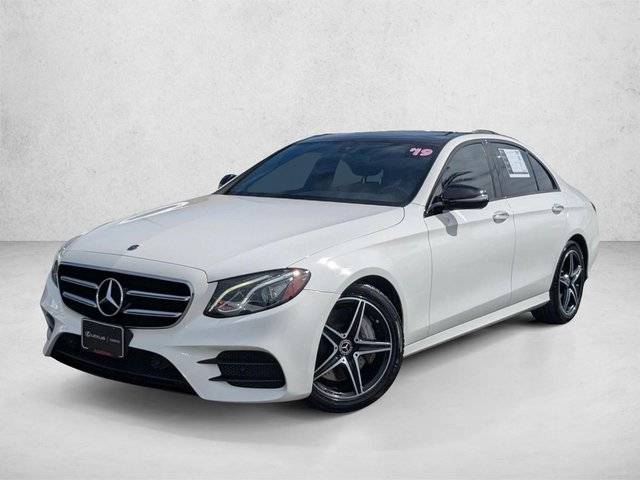 2019 Mercedes-Benz E-Class E 300 RWD photo