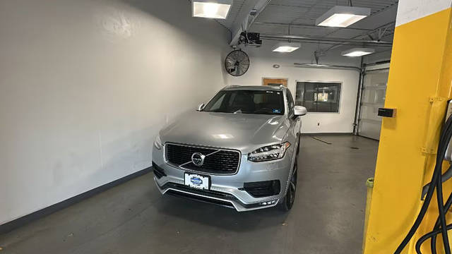 2019 Volvo XC90 R-Design AWD photo