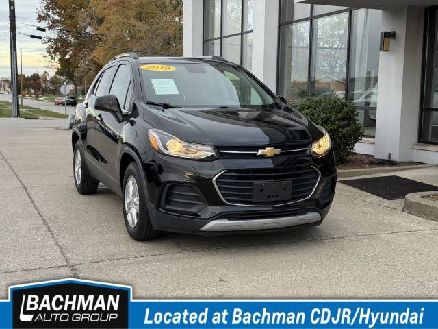 2019 Chevrolet Trax LT FWD photo
