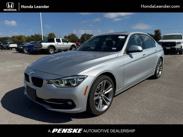 2018 BMW 3 Series 330i RWD photo