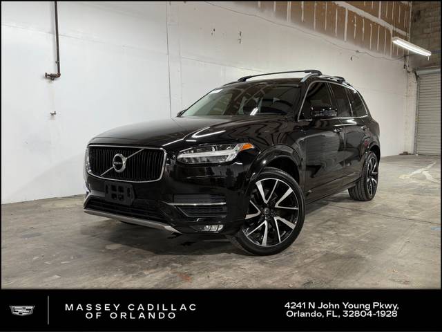 2019 Volvo XC90 Momentum AWD photo