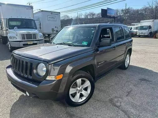 2017 Jeep Patriot Latitude FWD photo