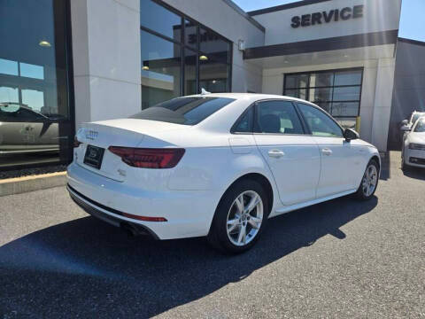 2018 Audi A4 Tech Premium FWD photo