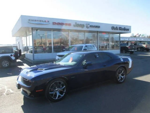 2015 Dodge Challenger R/T Plus RWD photo