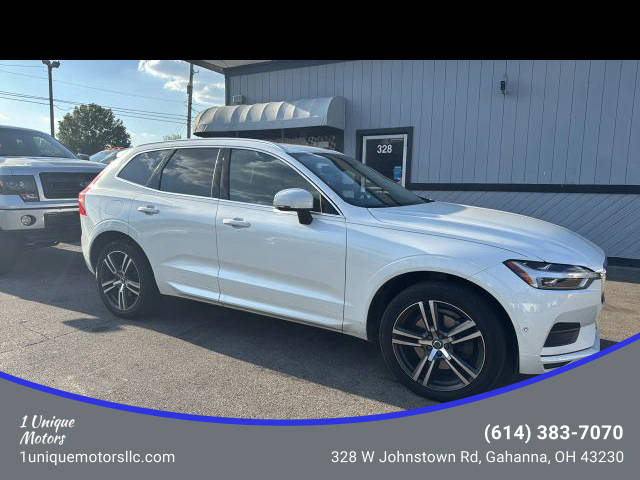 2019 Volvo XC60 Momentum AWD photo