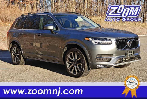 2019 Volvo XC90 Momentum AWD photo