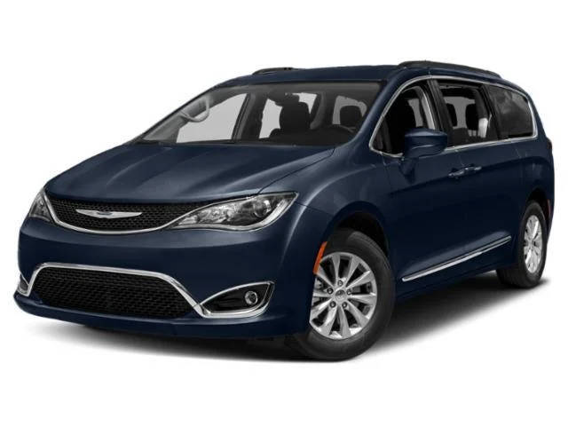 2019 Chrysler Pacifica Minivan Touring Plus FWD photo