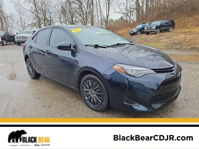 2019 Toyota Corolla LE FWD photo