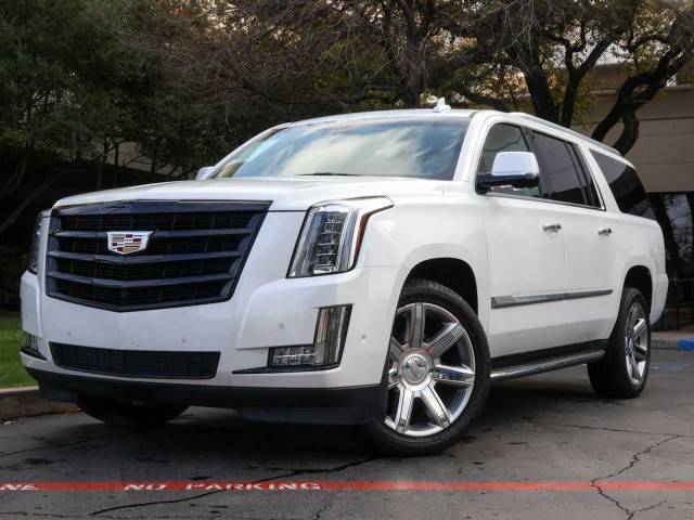 2019 Cadillac Escalade ESV Luxury RWD photo