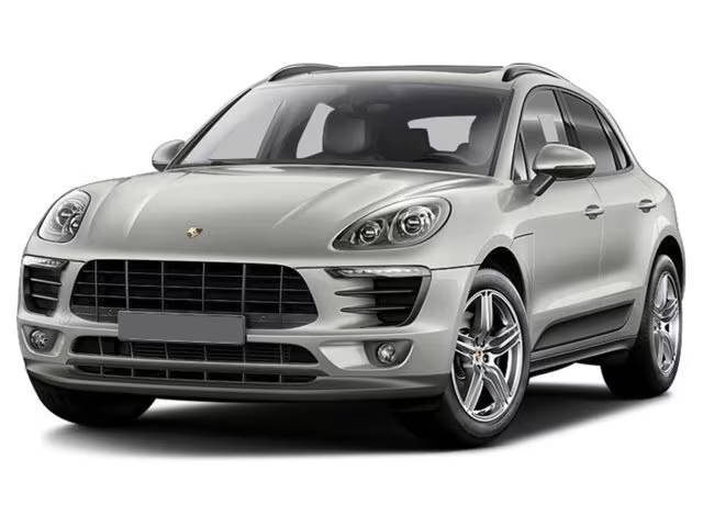 2018 Porsche Macan  AWD photo