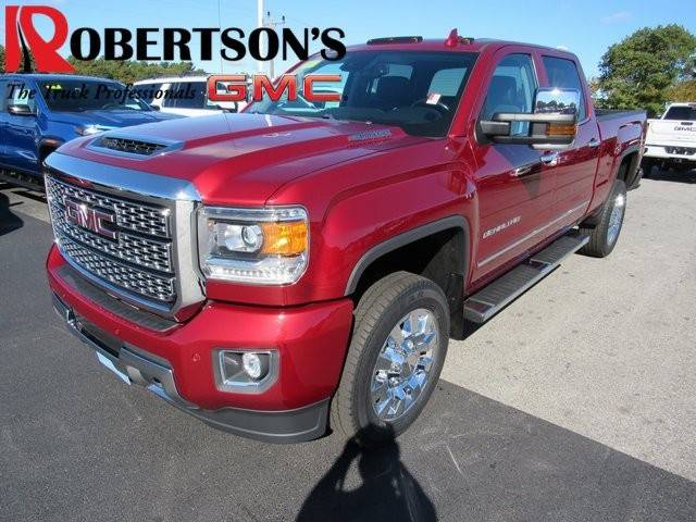 2019 GMC Sierra 2500HD Denali 4WD photo