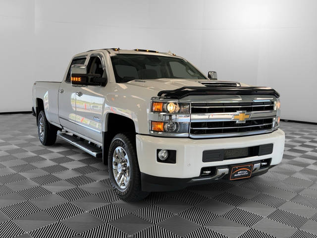 2019 Chevrolet Silverado 3500HD High Country 4WD photo