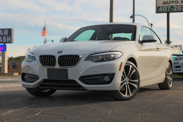 2019 BMW 2 Series 230i RWD photo