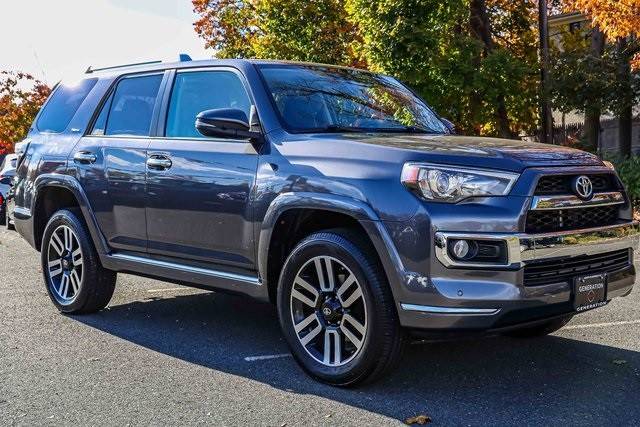 2018 Toyota 4Runner Limited 4WD photo